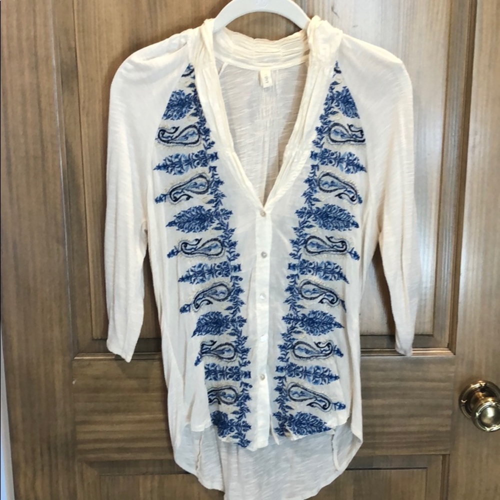 3/4 sleeve Anthropologie blouse
